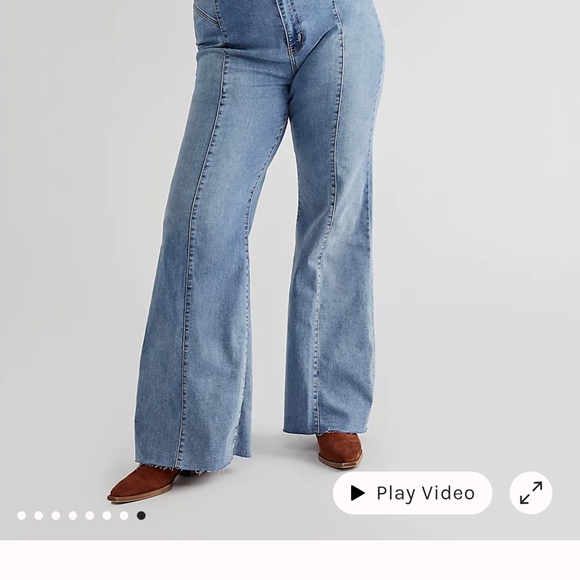 Women's Blue Jeans - Picture 2 of 13